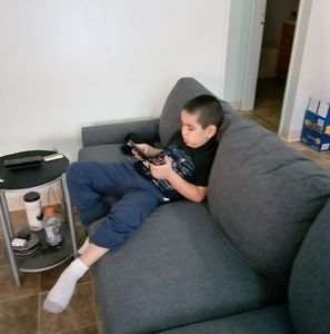 Meet your Posher, Bud